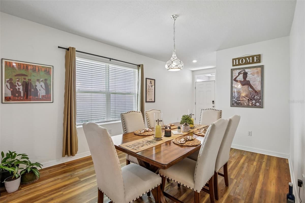 11008 LELAND GROVES DRIVE — photo 4 of 35