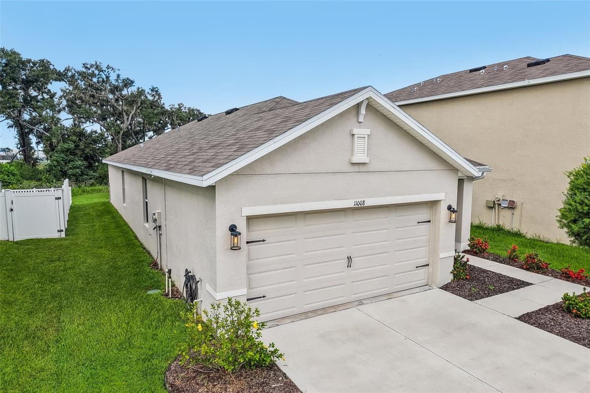 11008 LELAND GROVES DRIVE — photo 23 of 35