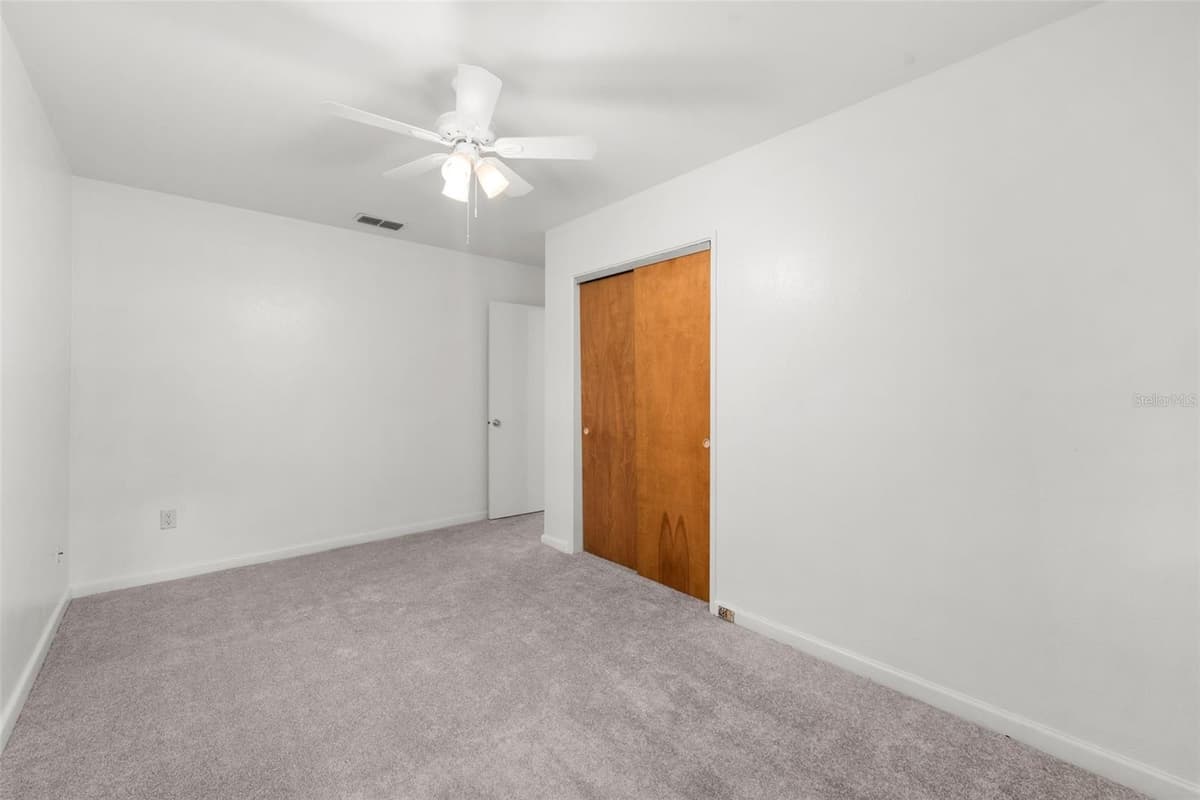 4156 10TH STREET — photo 13 of 35