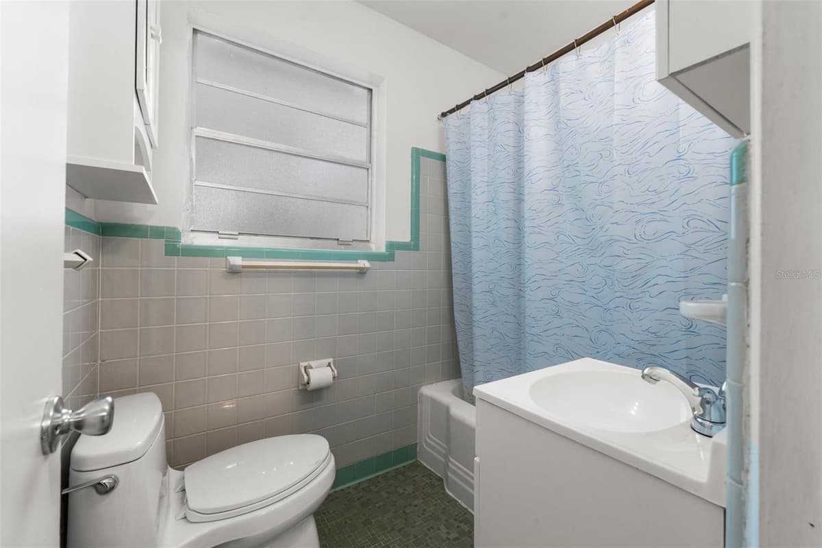 4156 10TH STREET — photo 18 of 35