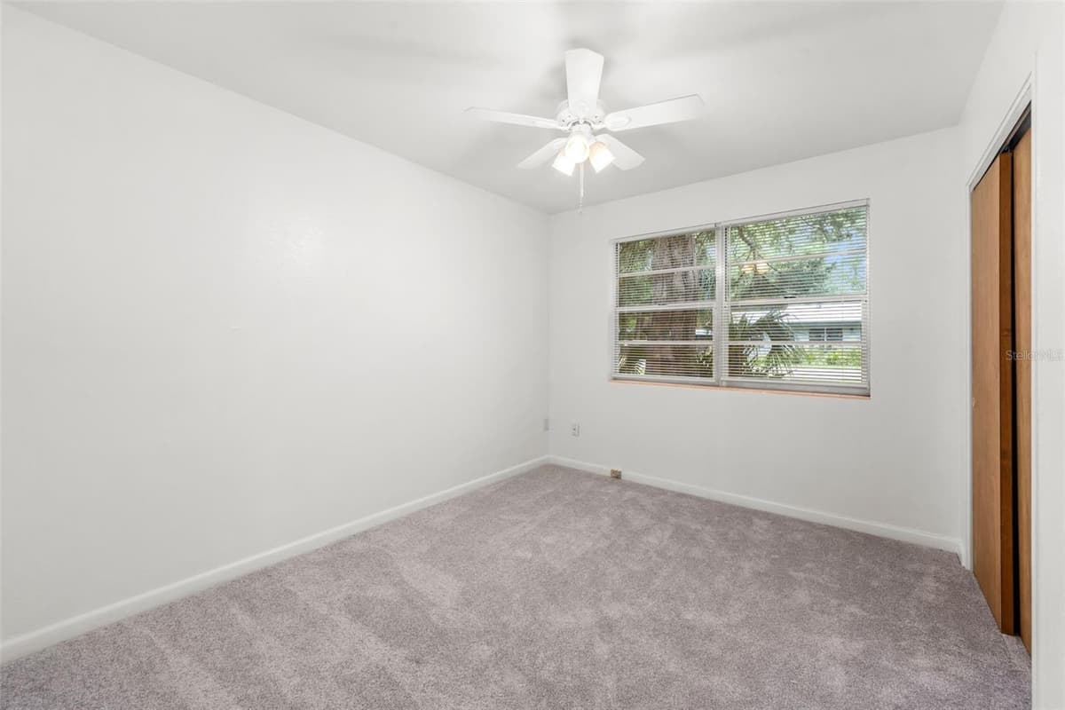 4156 10TH STREET — photo 14 of 35