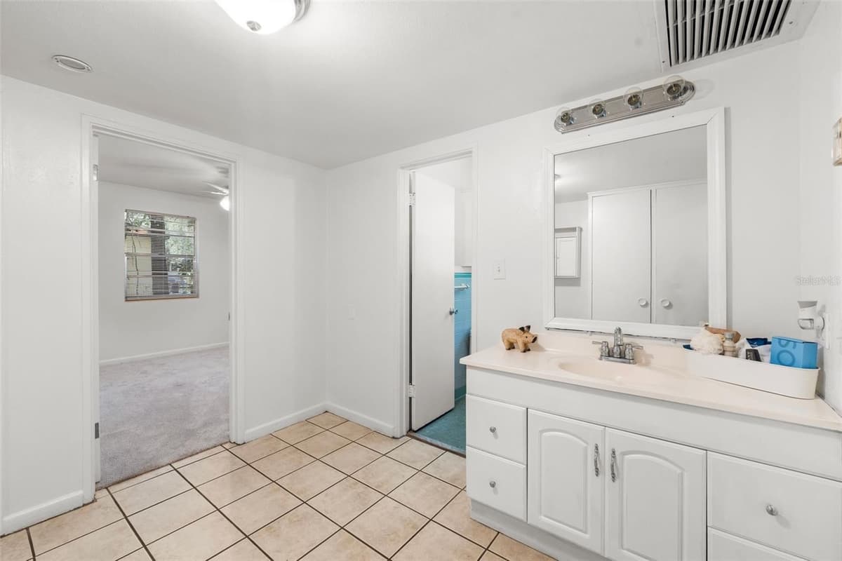 4156 10TH STREET — photo 17 of 35