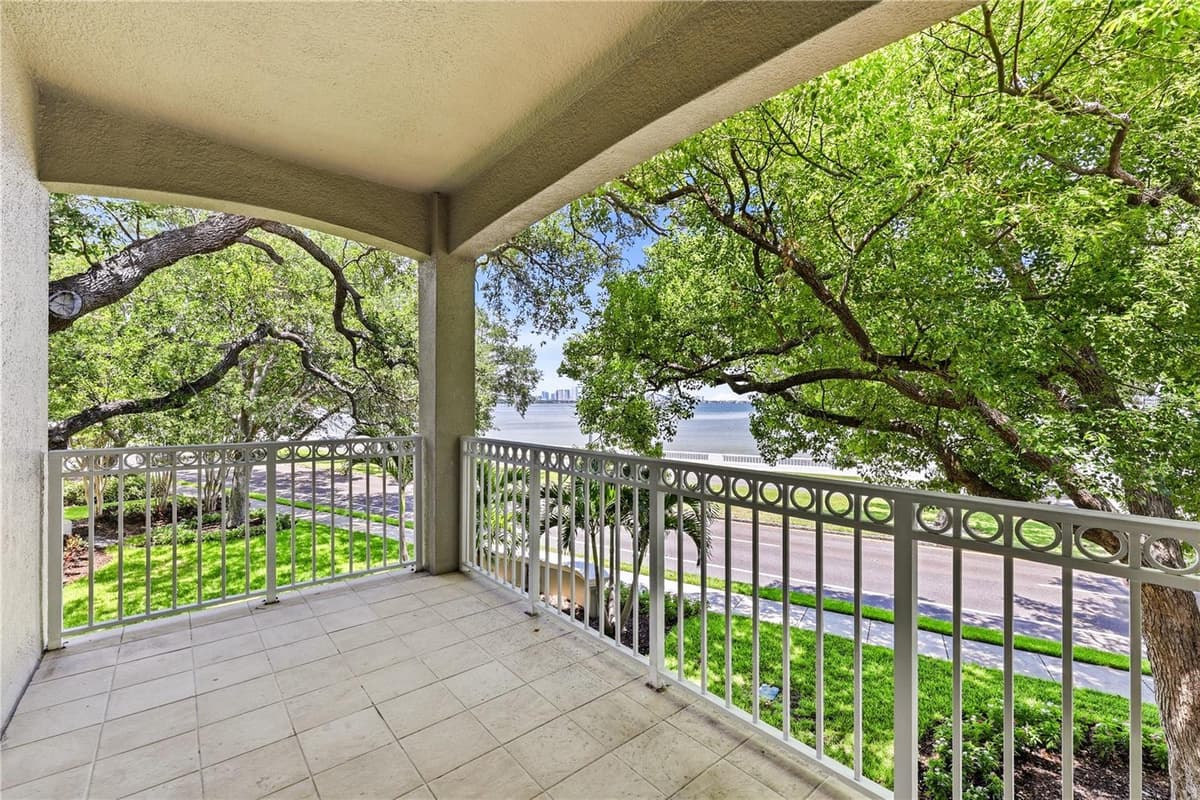 3507 BAYSHORE BOULEVARD — photo 46 of 88
