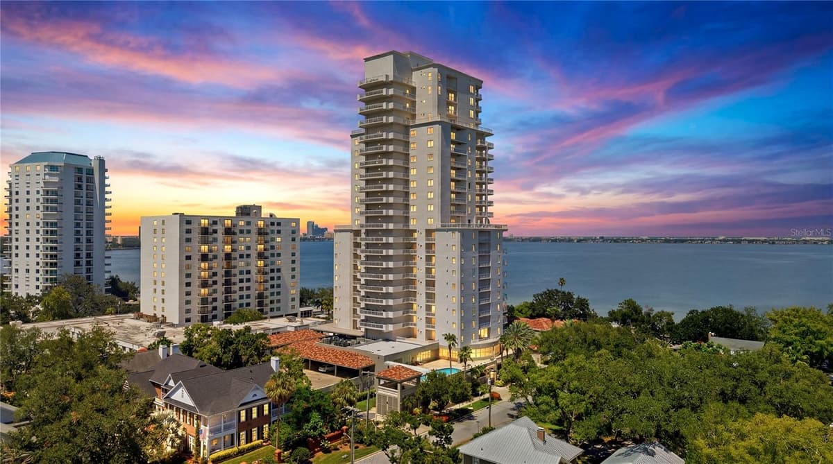 3507 BAYSHORE BOULEVARD — photo 9 of 88