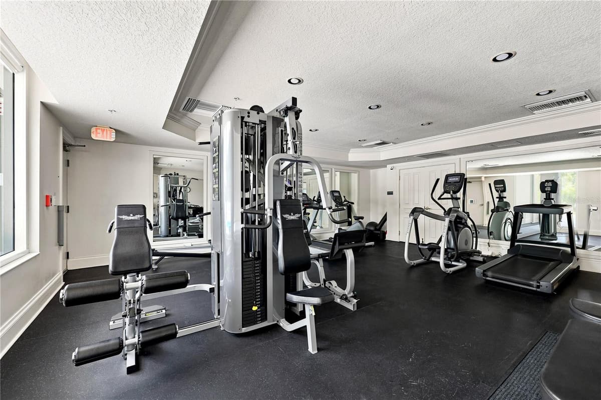 3507 BAYSHORE BOULEVARD — photo 84 of 88