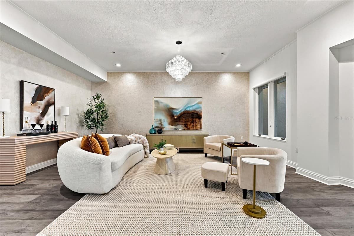 3507 BAYSHORE BOULEVARD — photo 10 of 88