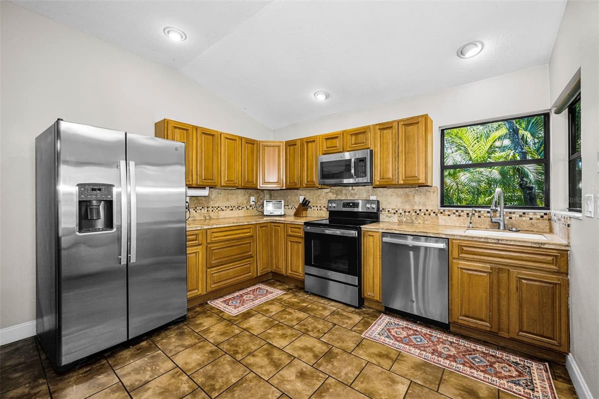 80 SUMMERWINDS LANE — photo 19 of 57