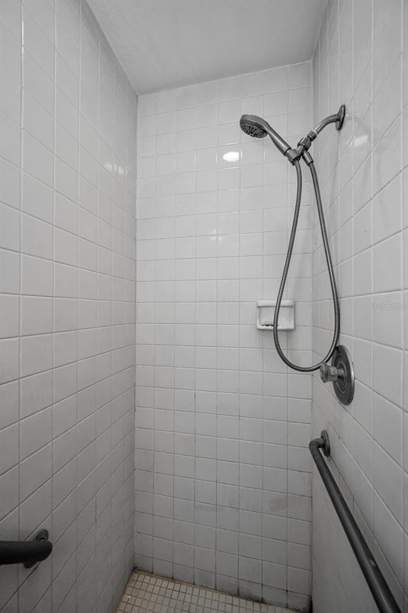 80 SUMMERWINDS LANE — photo 30 of 57