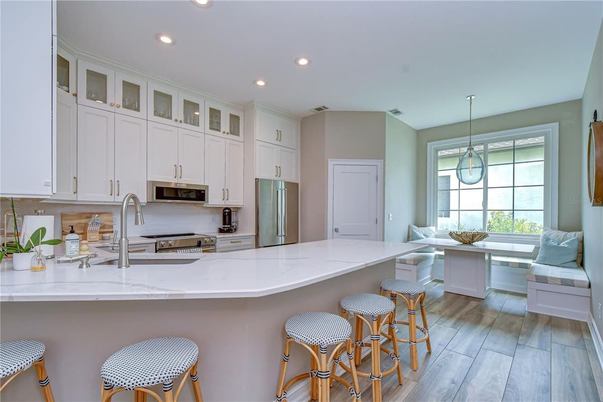 3530 FOX SQUIRREL LANE — photo 8 of 38