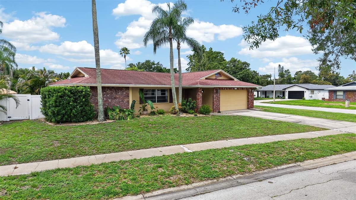 2221 COLONIAL DRIVE — photo 50 of 52