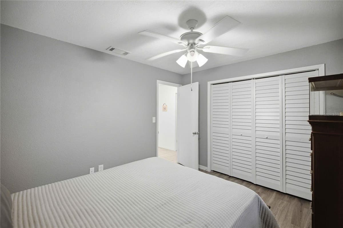 221 INVERNESS BOULEVARD — photo 34 of 43