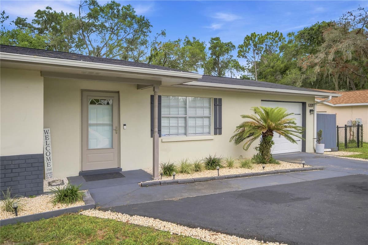 221 INVERNESS BOULEVARD — photo 4 of 43