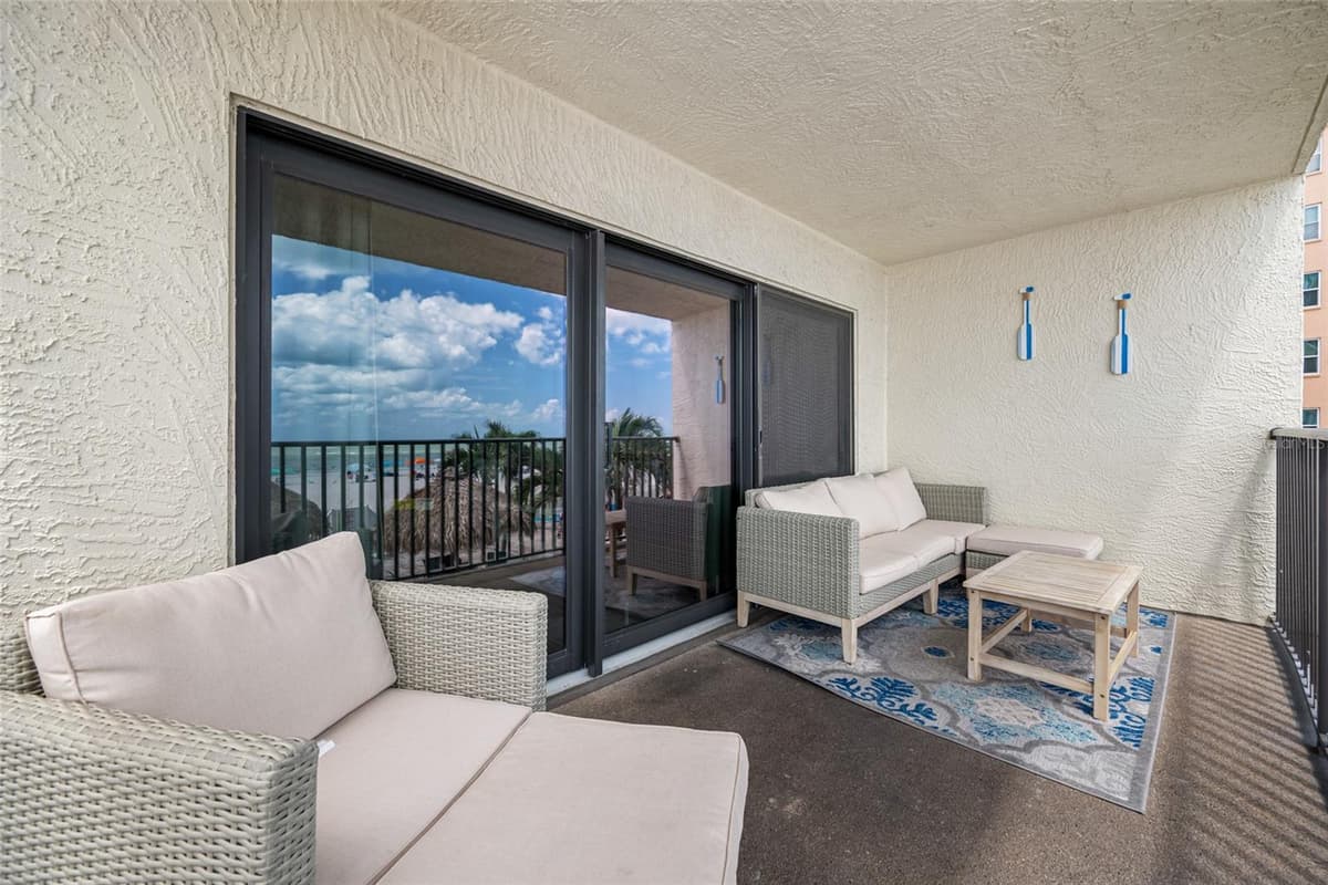 12924 GULF BOULEVARD — photo 6 of 36