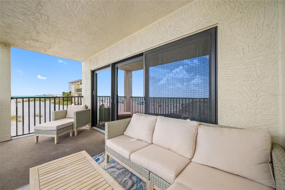 12924 GULF BOULEVARD — photo 7 of 36