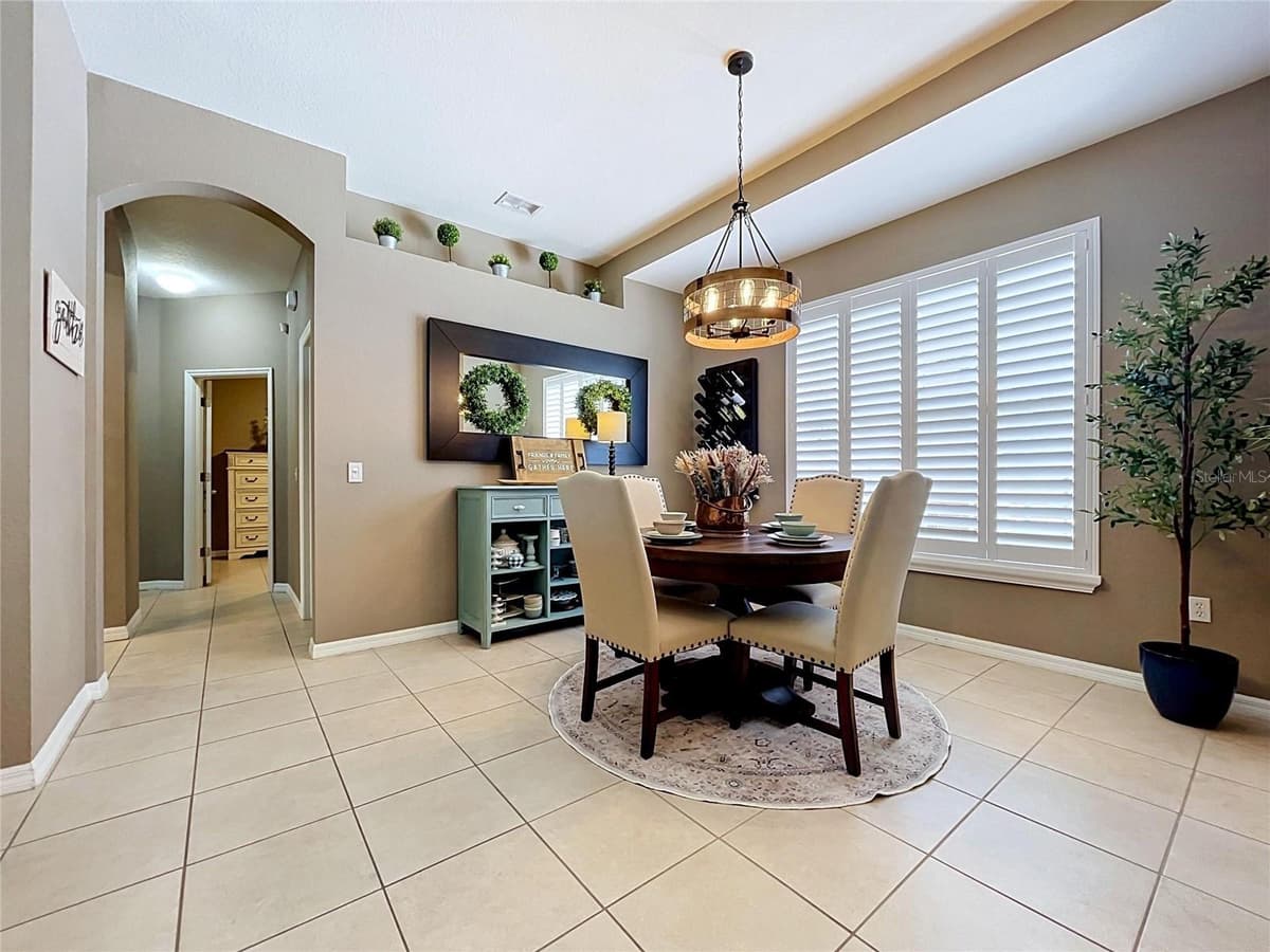 1748 BROOKSTONE WAY — photo 5 of 53