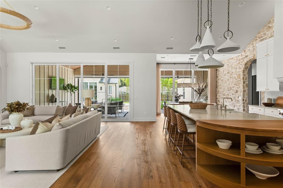 1204 NOTTINGHAM STREET — photo 11 of 76