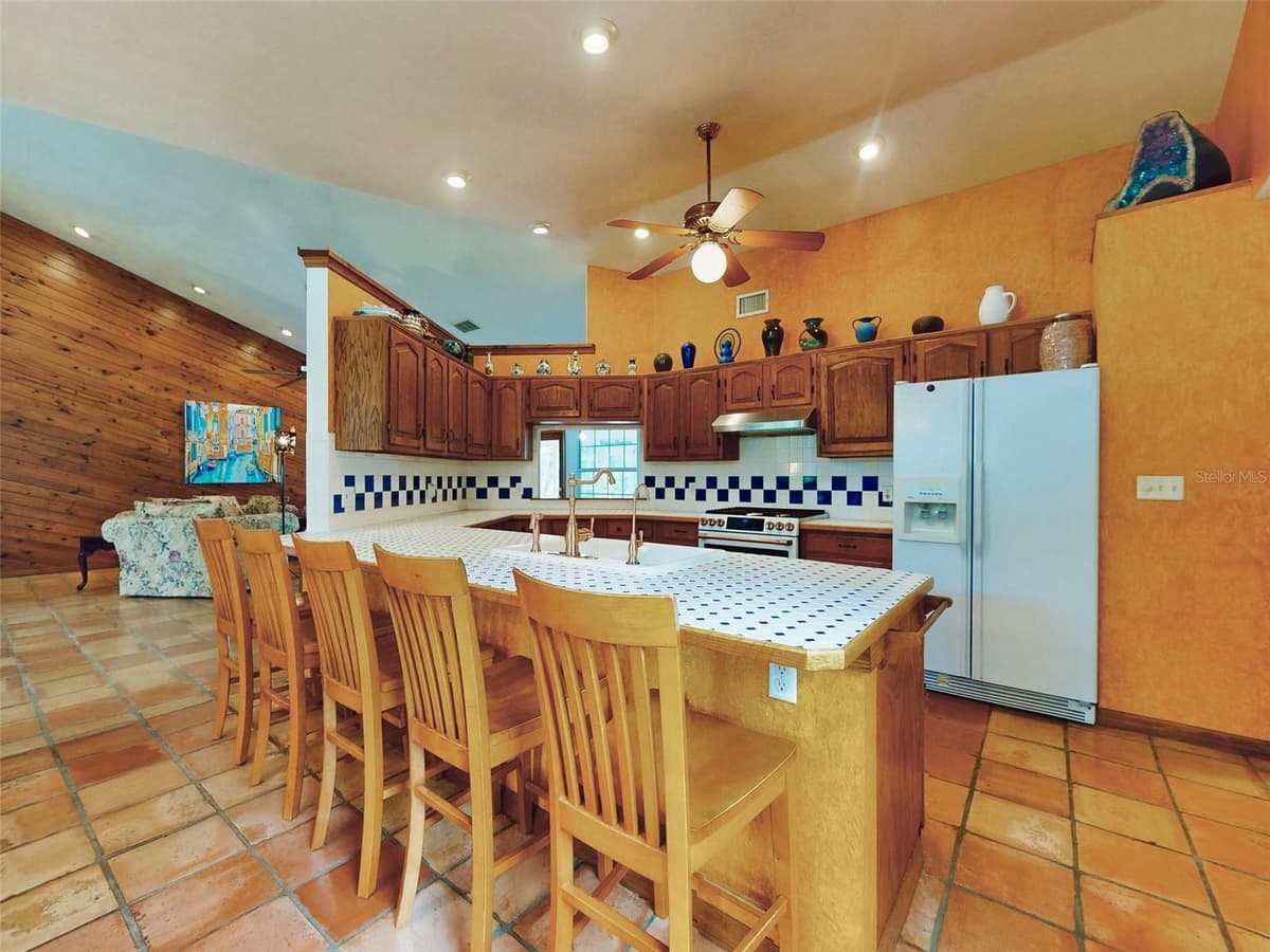 1205 WILLIAMS ROAD — photo 14 of 82