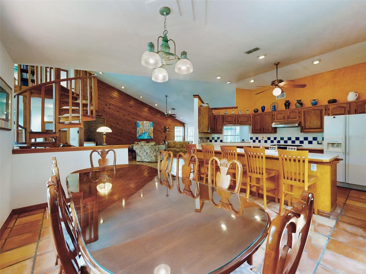 1205 WILLIAMS ROAD — photo 12 of 82