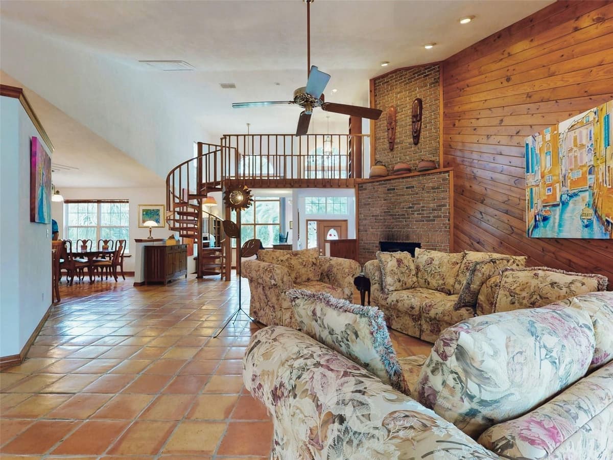 1205 WILLIAMS ROAD — photo 10 of 82