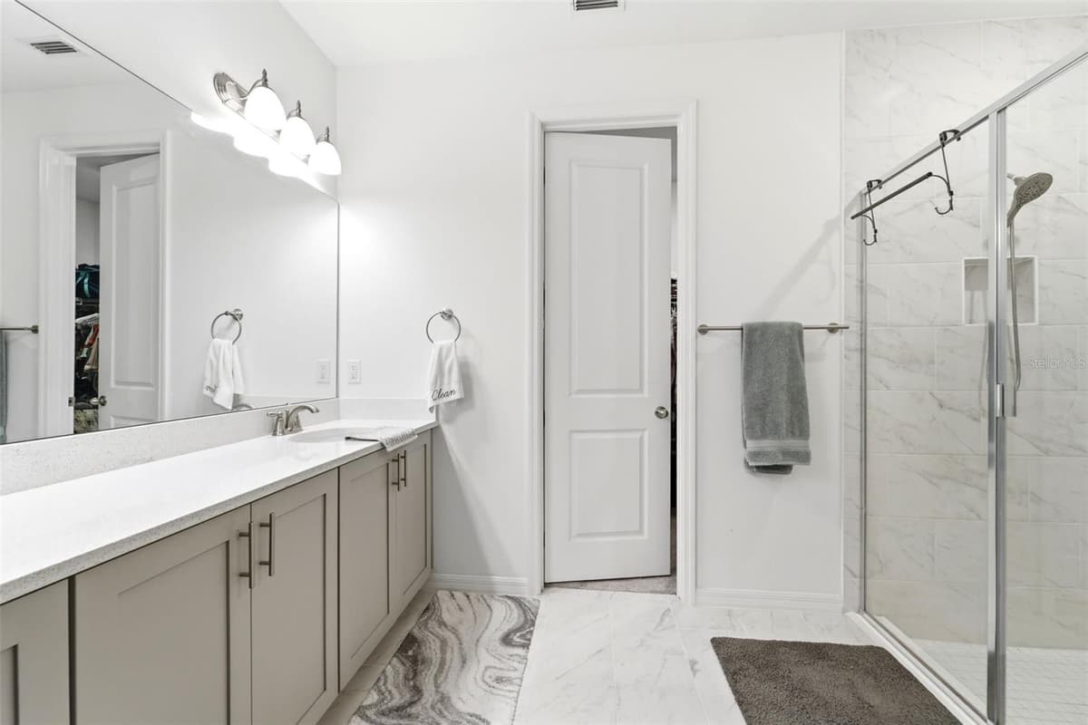 1525 PLAYWRIGHT DRIVE — photo 18 of 38