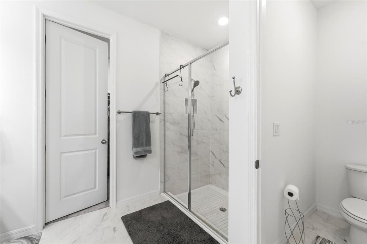 1525 PLAYWRIGHT DRIVE — photo 19 of 38