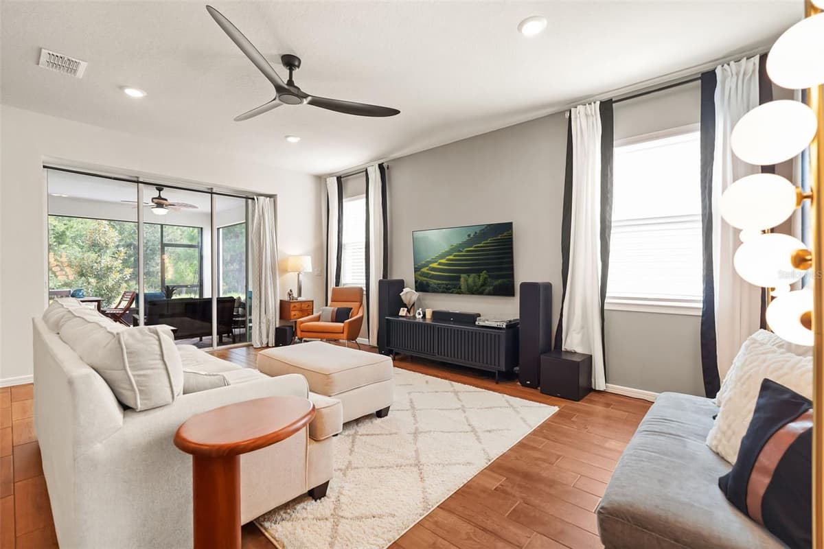 17446 SAW PALMETTO AVENUE — photo 4 of 42