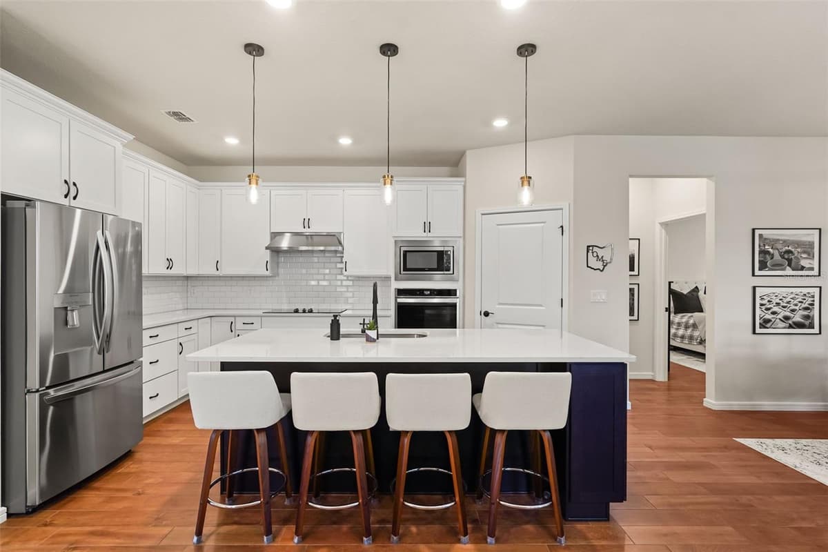 17446 SAW PALMETTO AVENUE — photo 2 of 42