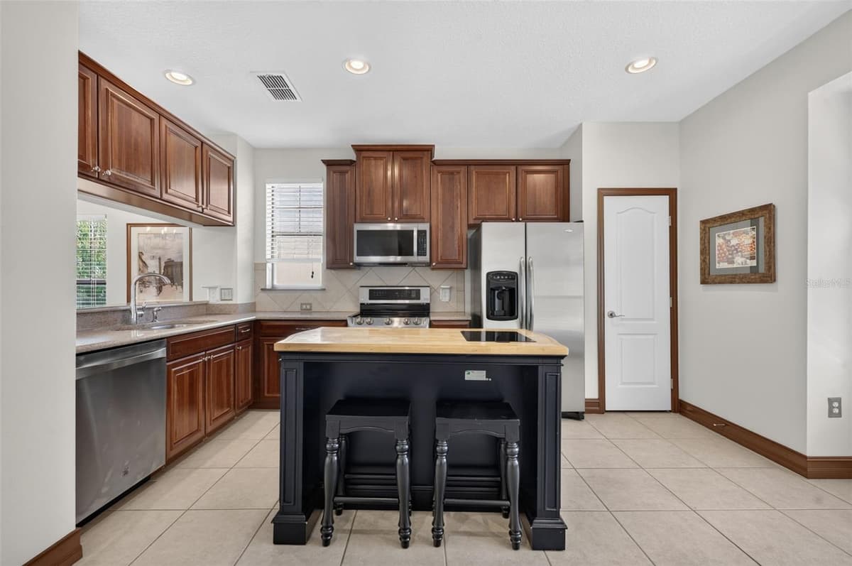 4908 SAN MARINO CIRCLE — photo 14 of 40