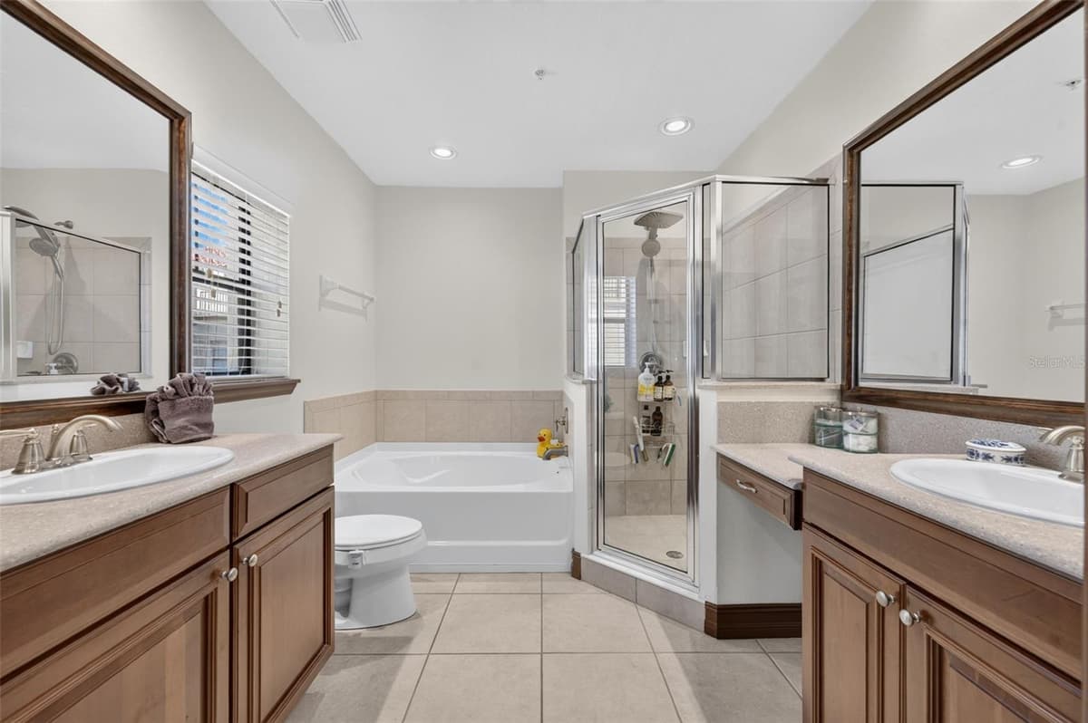 4908 SAN MARINO CIRCLE — photo 24 of 40