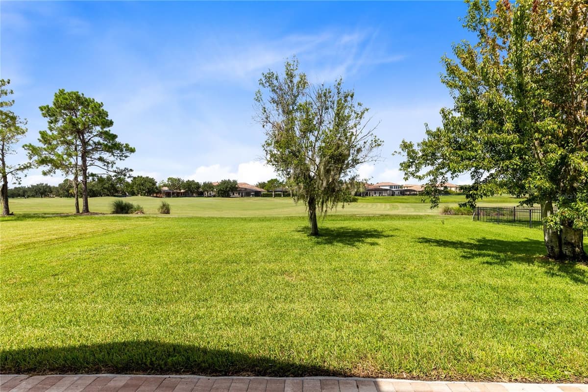 10408 CHORLTON CIRCLE — photo 26 of 39