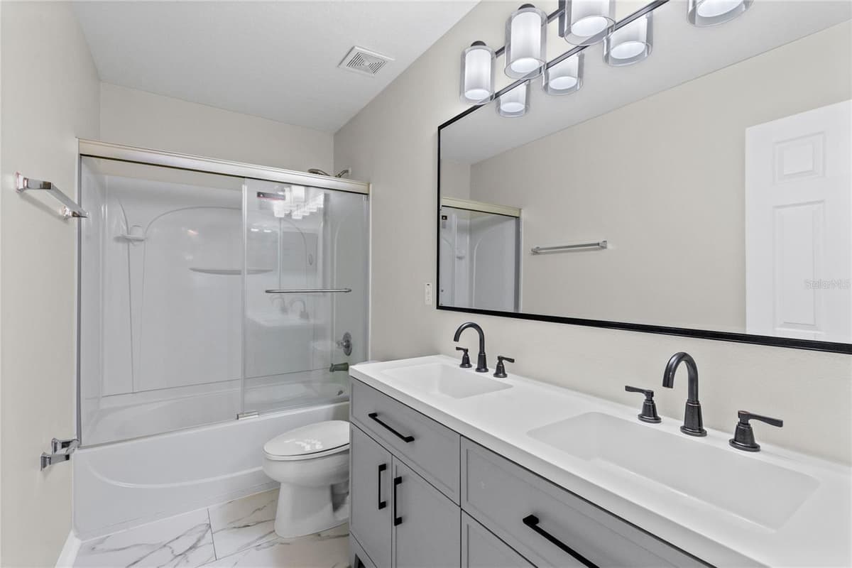 10408 CHORLTON CIRCLE — photo 22 of 39