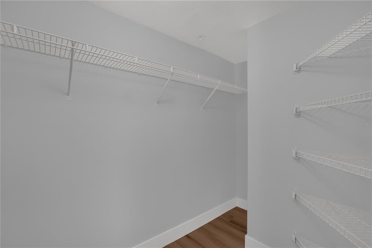 7300 WESTPOINTE BOULEVARD — photo 18 of 33