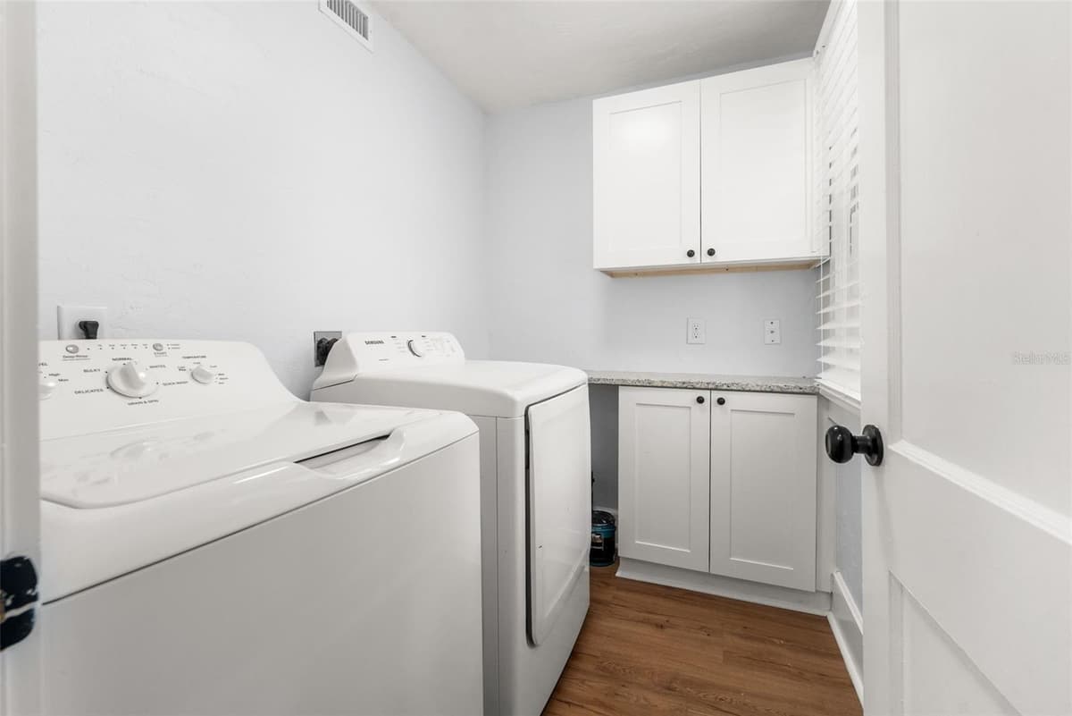 16 20TH TERRACE — photo 19 of 49