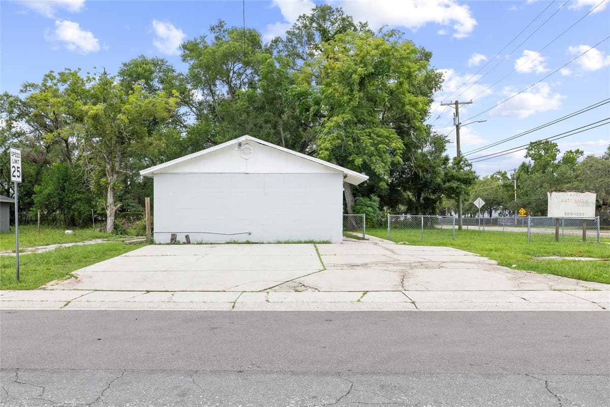 3713 34TH STREET — photo 1 of 20
