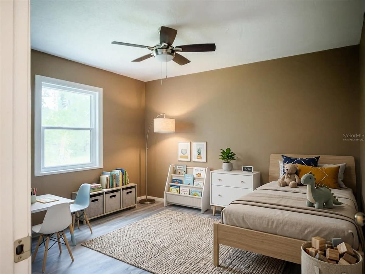 14522 SE 1ST AVENUE RD — photo 14 of 30