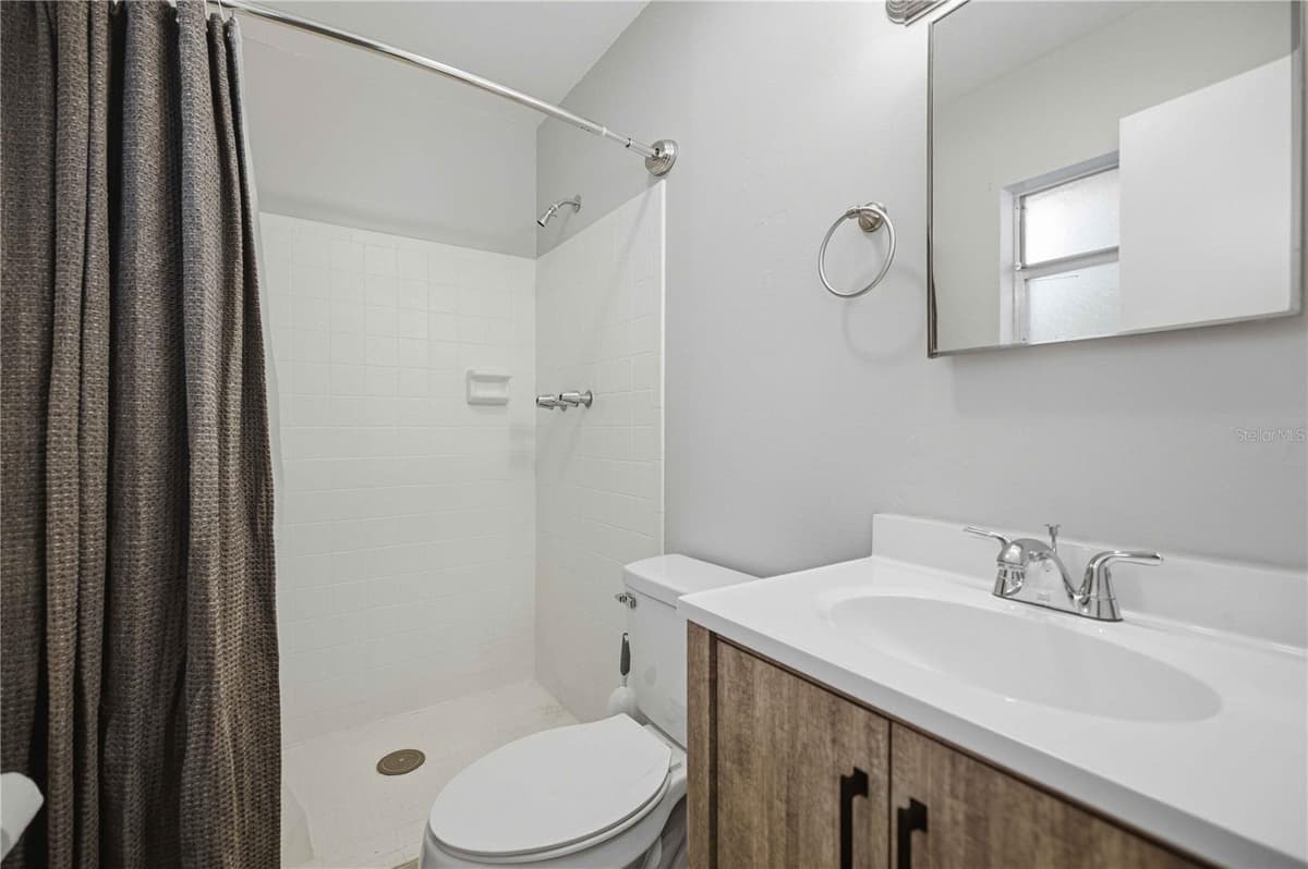 5207 107TH PLACE — photo 17 of 29