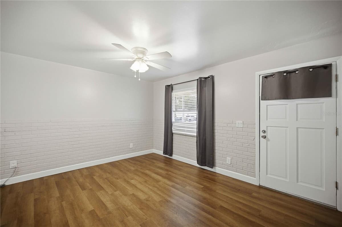 5207 107TH PLACE — photo 5 of 29