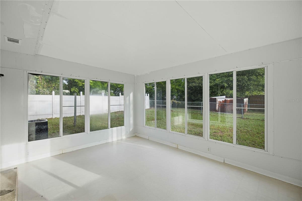 5207 107TH PLACE — photo 18 of 29