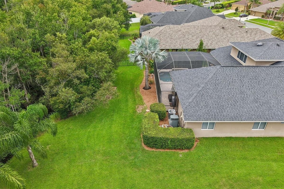 23639 GRACEWOOD CIRCLE — photo 47 of 54