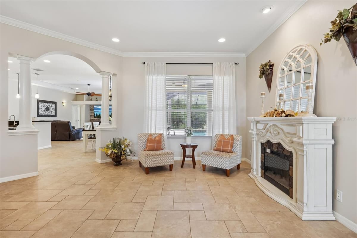 23639 GRACEWOOD CIRCLE — photo 16 of 54