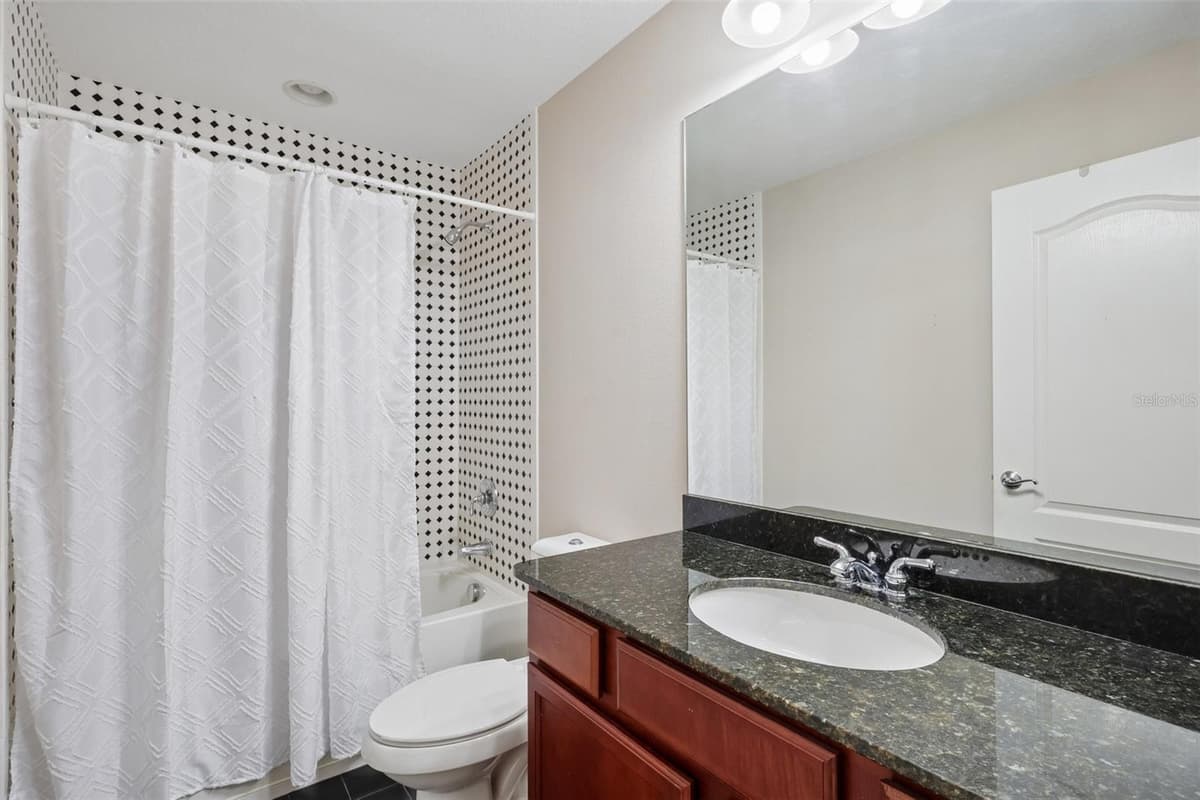 23639 GRACEWOOD CIRCLE — photo 37 of 54