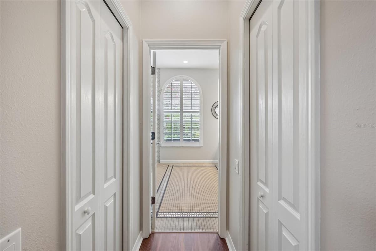23639 GRACEWOOD CIRCLE — photo 20 of 54