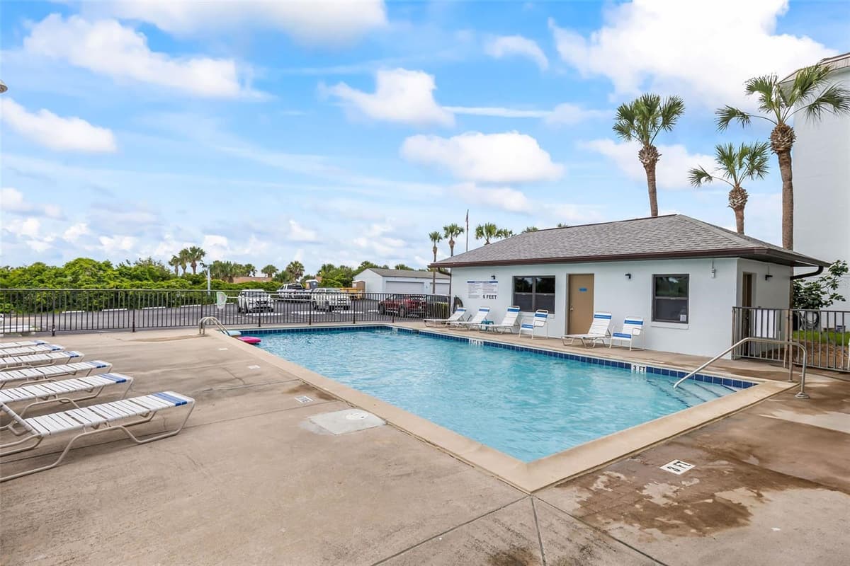 3180 OCEAN SHORE BOULEVARD — photo 6 of 38