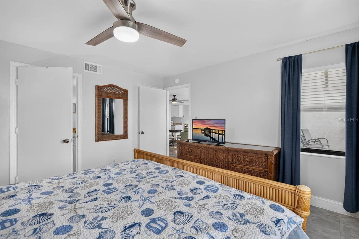 3180 OCEAN SHORE BOULEVARD — photo 22 of 38
