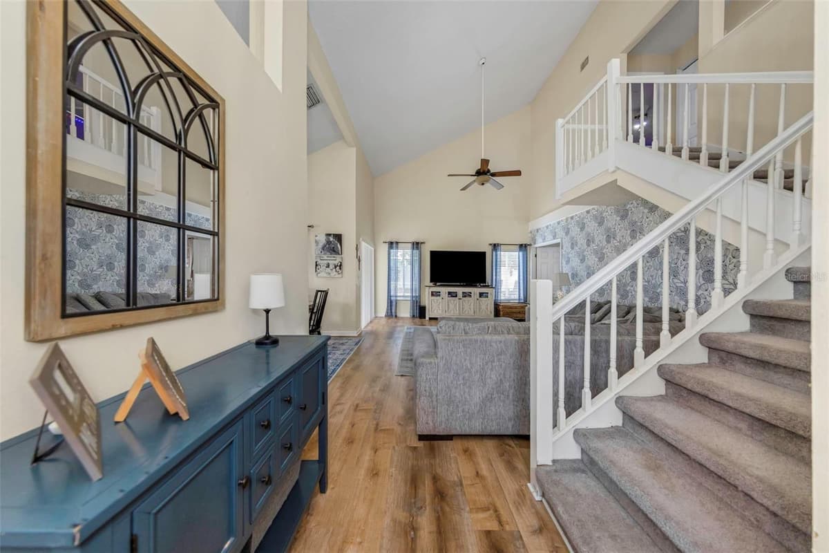 3130 BENTLEY DRIVE — photo 16 of 43