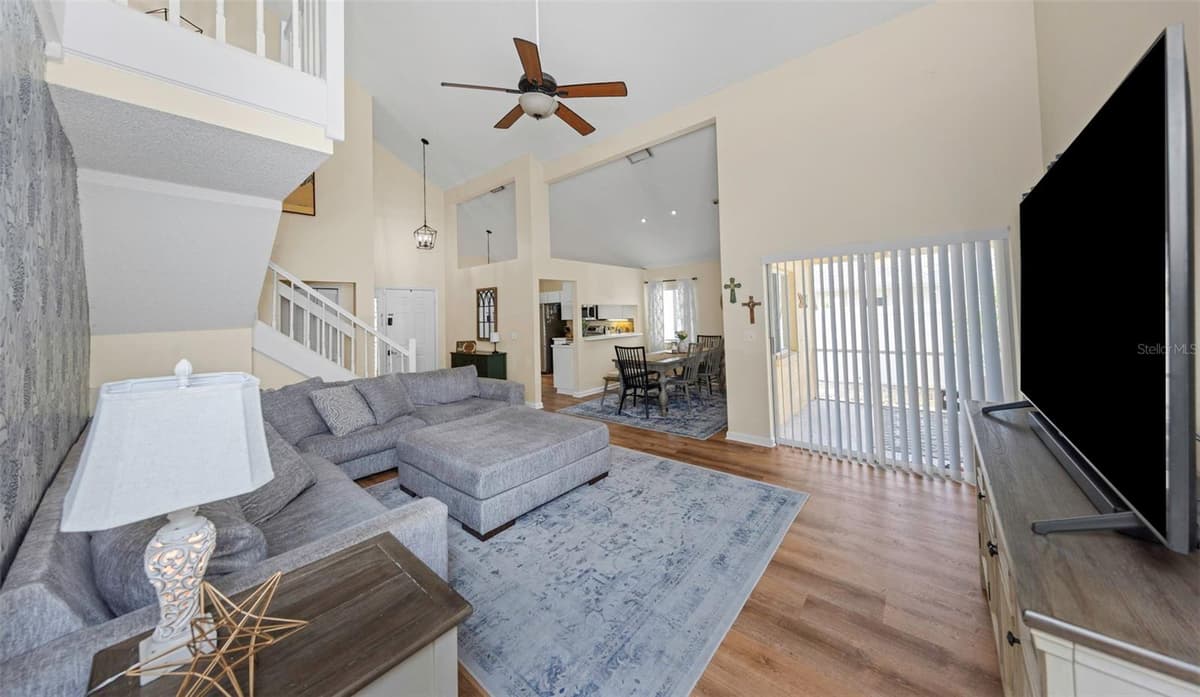 3130 BENTLEY DRIVE — photo 13 of 43