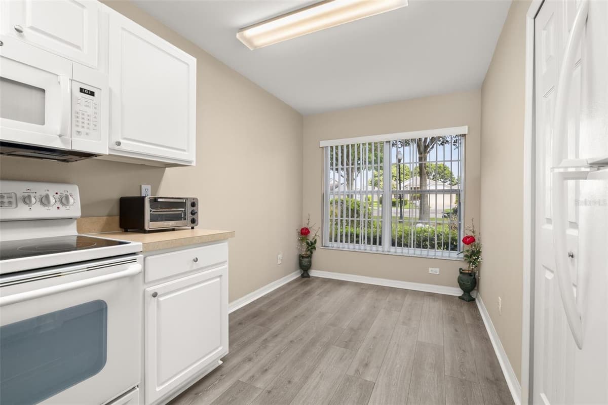 3604 KINGSWOOD COURT — photo 18 of 35
