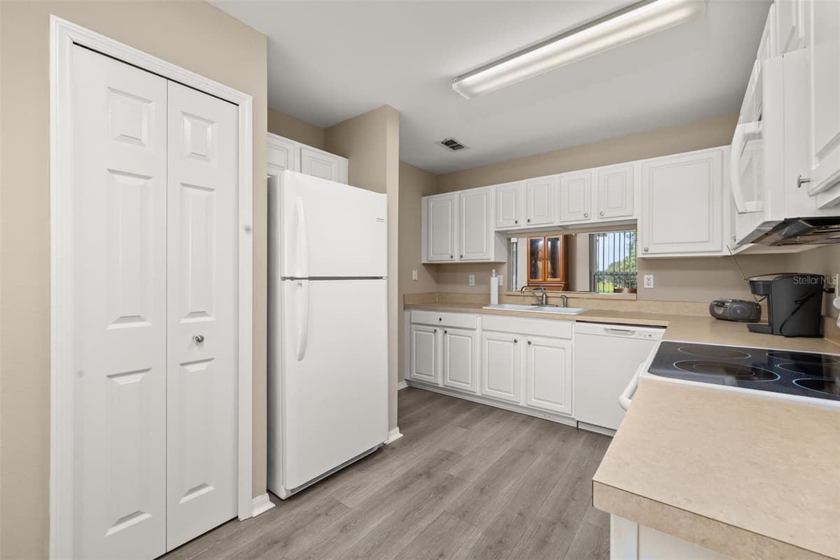 3604 KINGSWOOD COURT — photo 17 of 35