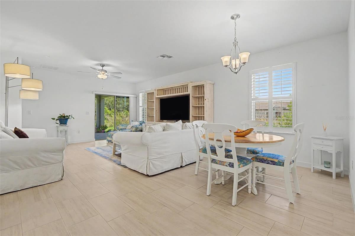 32092 CANNON RUSH DRIVE — photo 13 of 85