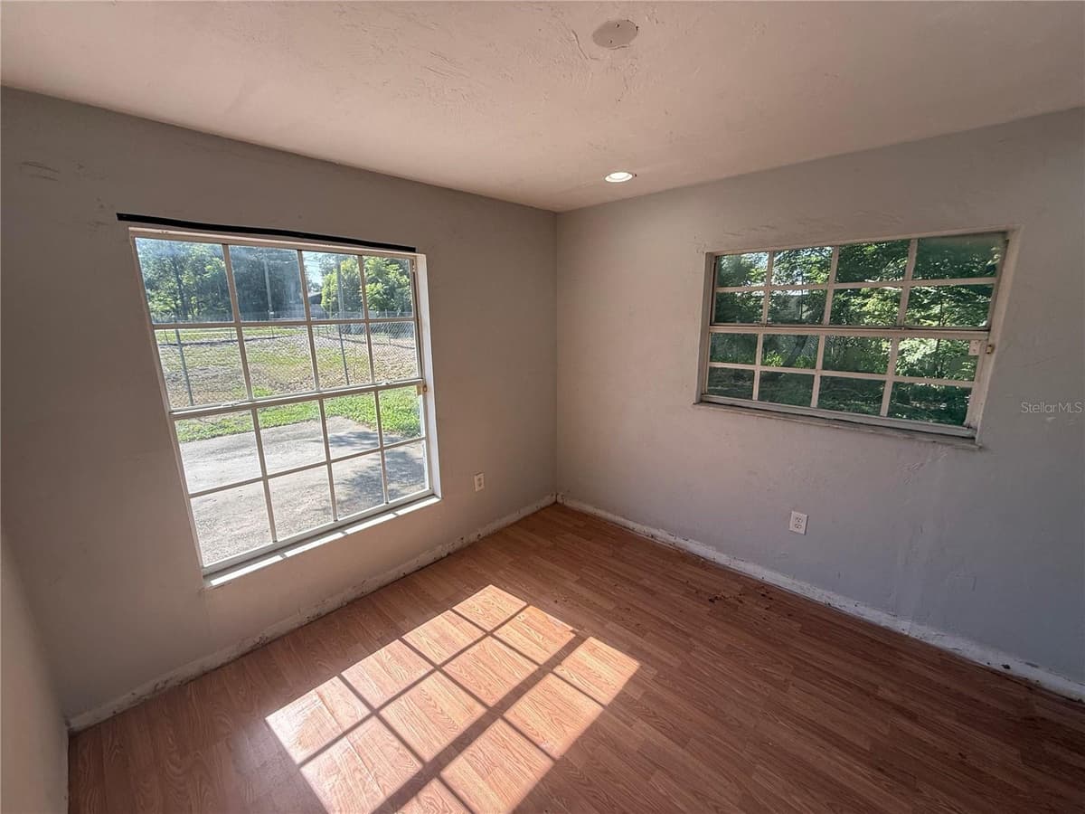 2442 LILLY STREET — photo 12 of 16